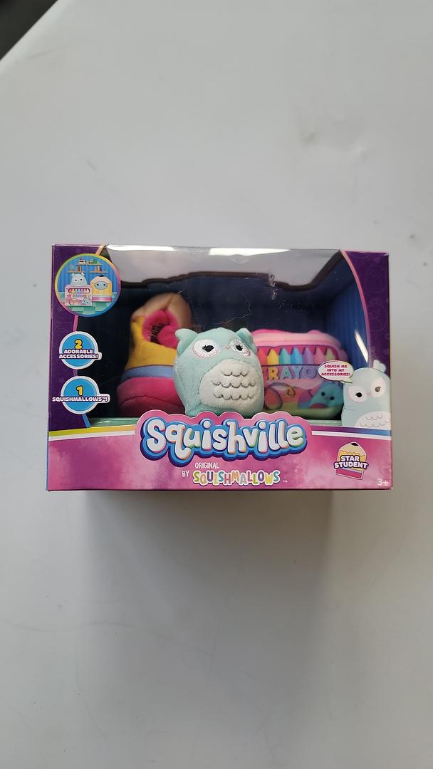 SQUISHVILLE ORIGINAL BY SQUISHMALLOWS STAR STUDENT